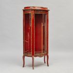 1012 3260 DISPLAY CABINET